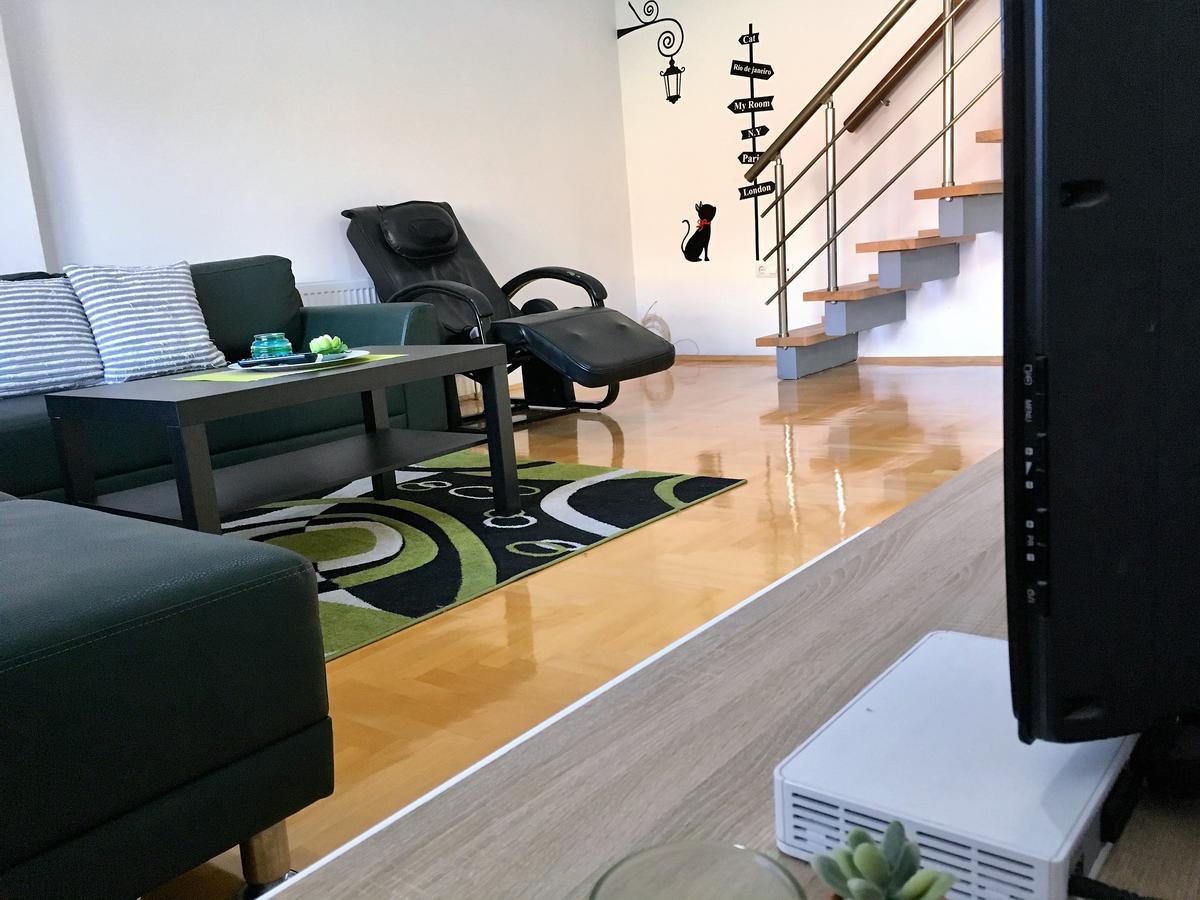 Regina'S Apartments Скопье Экстерьер фото