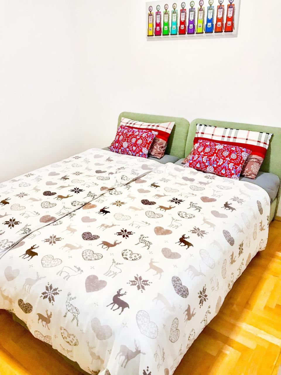 Regina'S Apartments Скопье Экстерьер фото